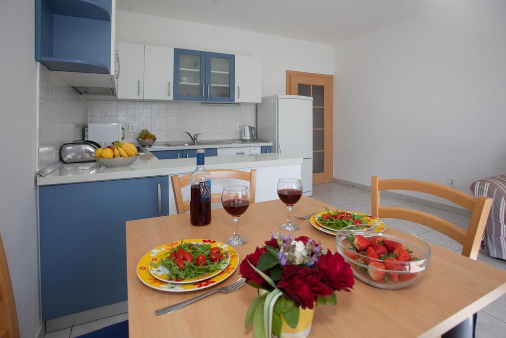 Apartment Firule Sandy Beach สปลิท ภายนอก รูปภาพ